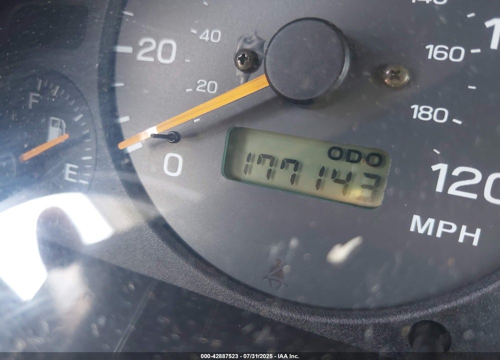 1998 SUBARU FORESTER S VIN: JF1SF6557WH778052
