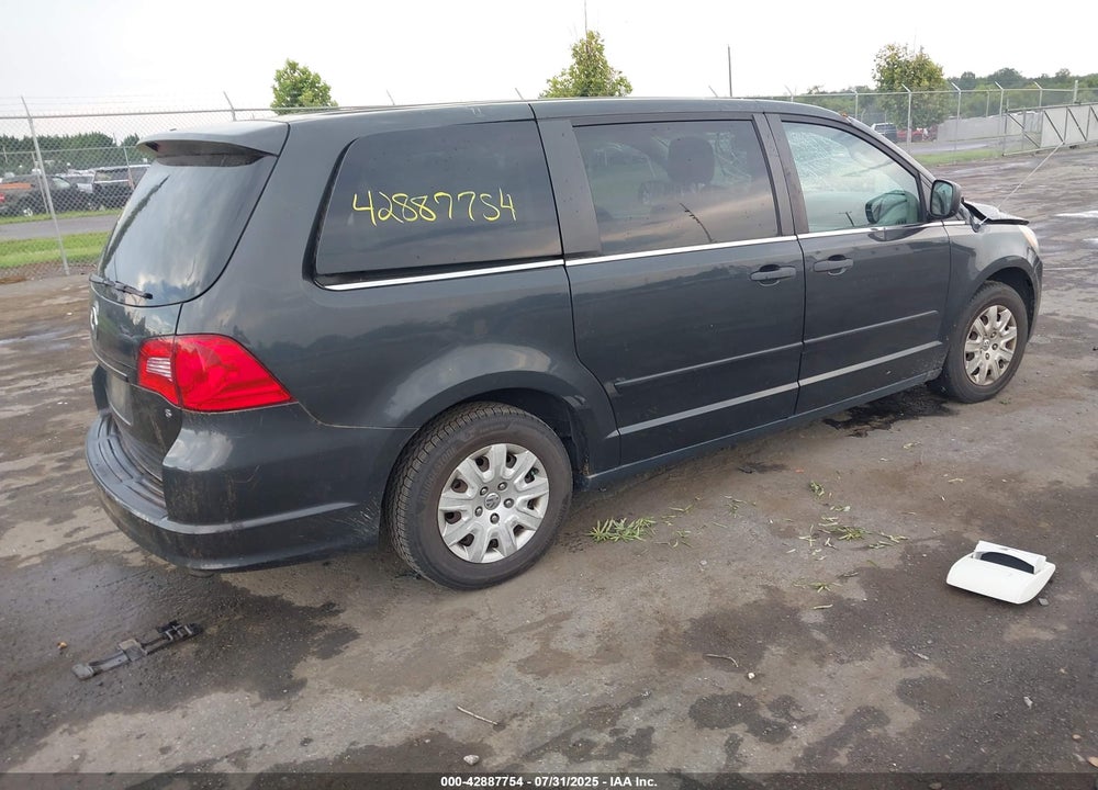 2012 VOLKSWAGEN ROUTAN S VIN: 2C4RVAAG8CR353834