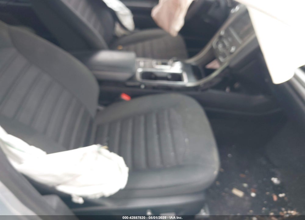2019 FORD FUSION VIN: 3FA6P0H76KR142272