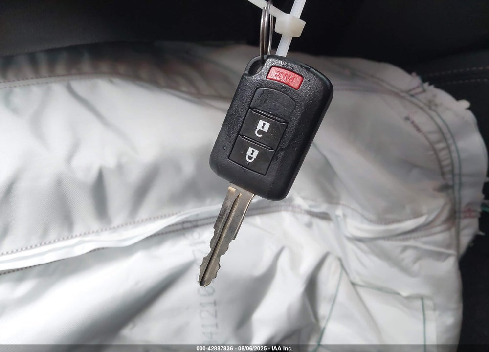 2022 MITSUBISHI OUTLANDER SPORT VIN: JA4APUAU7NU020409