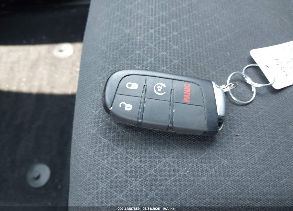 2020 JEEP GRAND CHEROKEE LAREDO E 4X4 VIN: 1C4RJFAG3LC179107