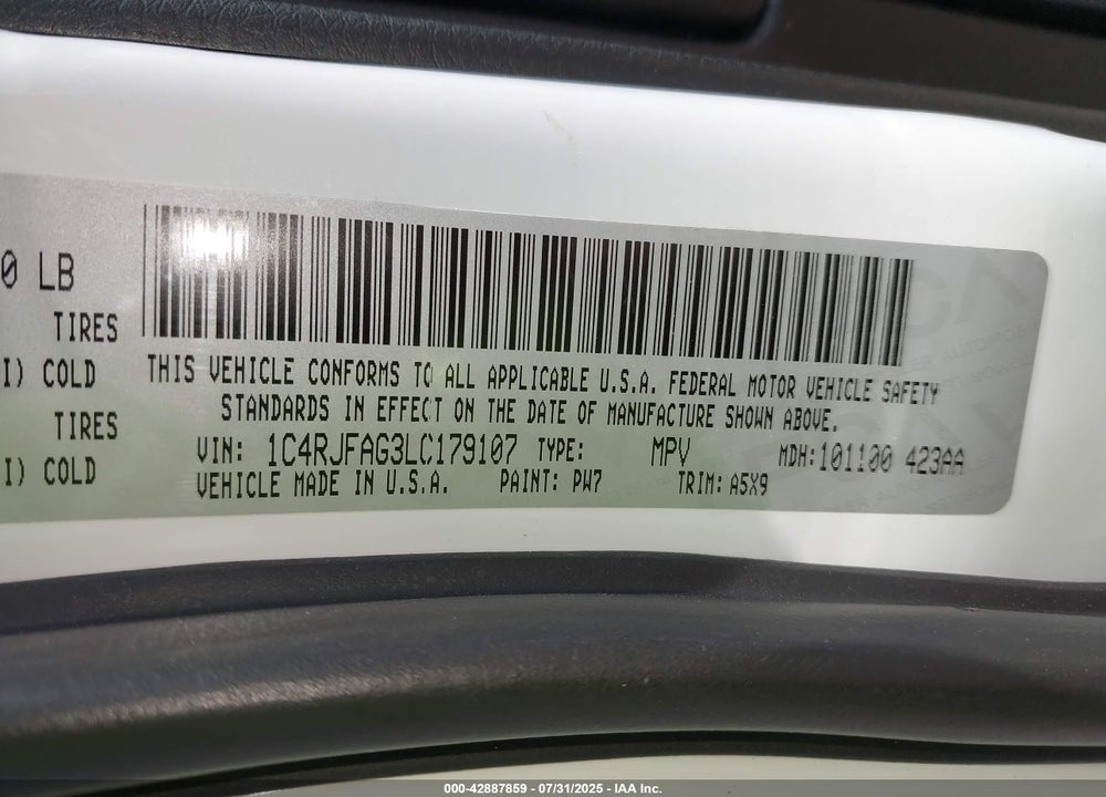 2020 JEEP GRAND CHEROKEE LAREDO E 4X4 VIN: 1C4RJFAG3LC179107