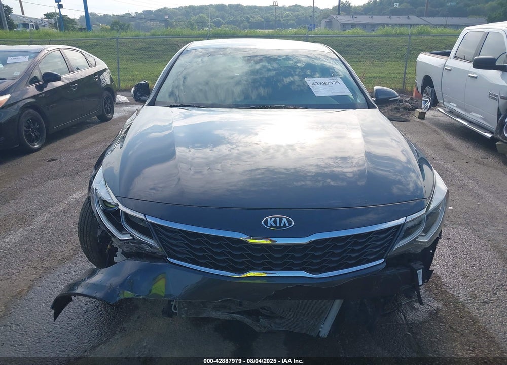 2020 KIA OPTIMA VIN: 5XXGT4L39LG385077
