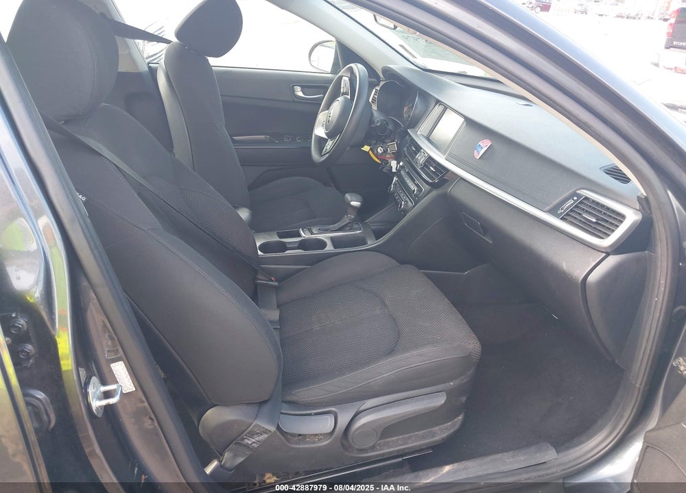 2020 KIA OPTIMA VIN: 5XXGT4L39LG385077