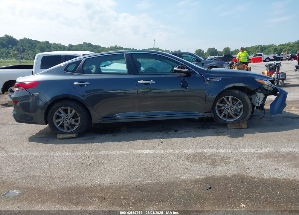 2020 KIA OPTIMA VIN: 5XXGT4L39LG385077