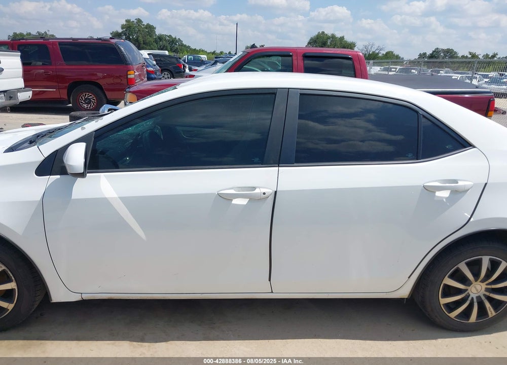 2016 TOYOTA COROLLA VIN: 5YFBURHE5GP452351