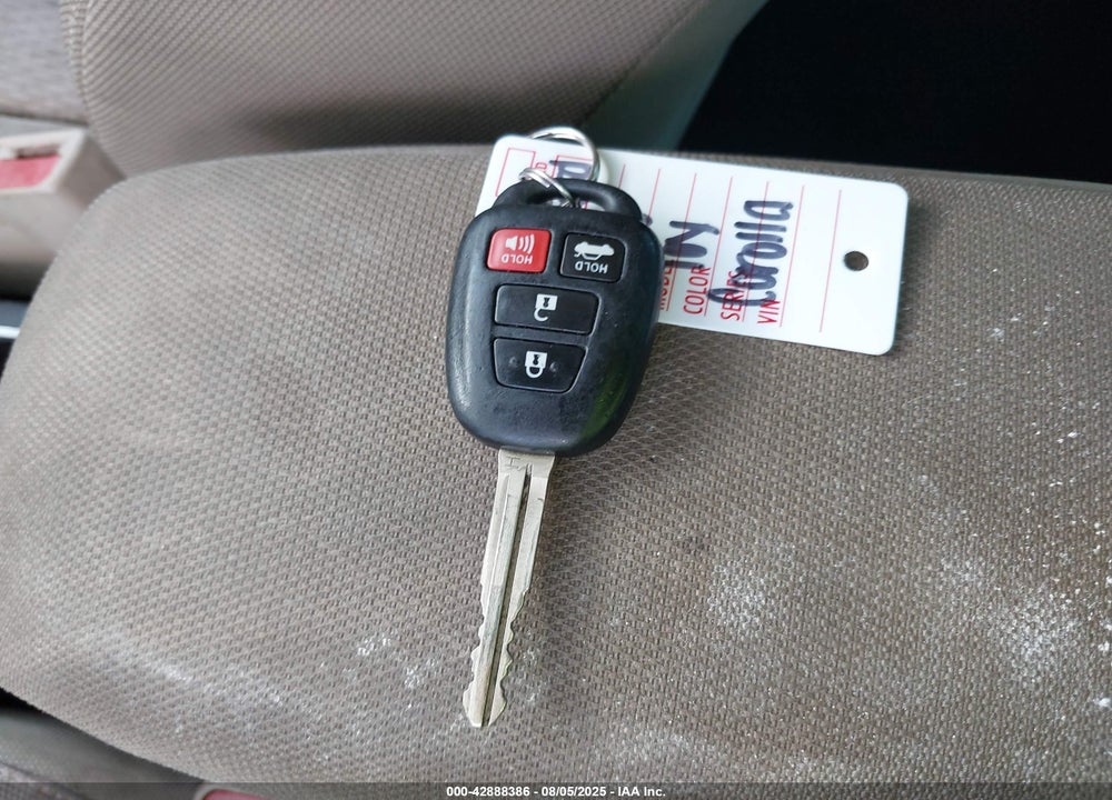 2016 TOYOTA COROLLA VIN: 5YFBURHE5GP452351