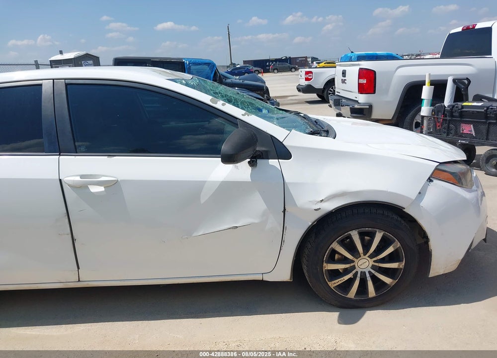 2016 TOYOTA COROLLA VIN: 5YFBURHE5GP452351