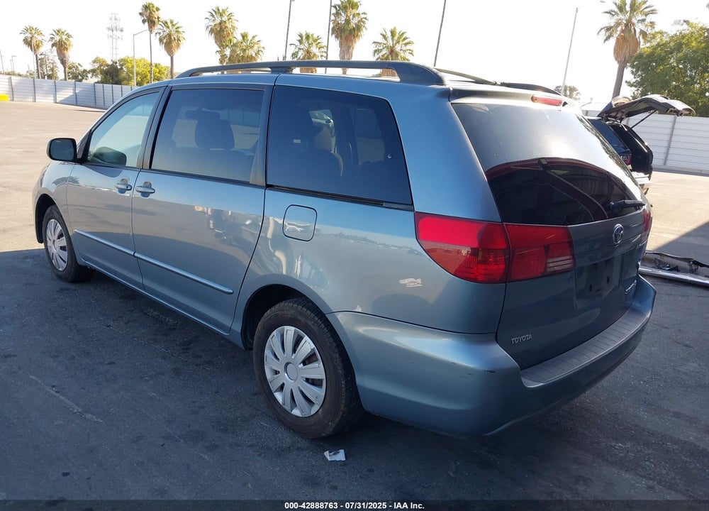 2004 TOYOTA SIENNA LE VIN: 5TDZA23C74S090062