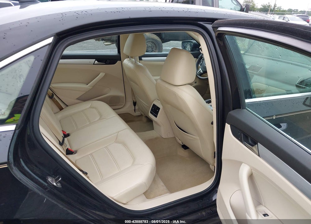 2013 VOLKSWAGEN PASSAT VIN: 1VWBP7A35DC108170