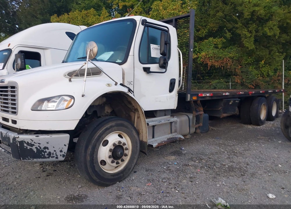 2017 FREIGHTLINER M2 106 VIN: 1FVHCYCYXHHJB2022