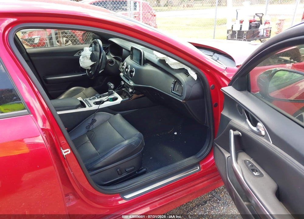 2019 KIA STINGER VIN: KNAE35LC9K6058959