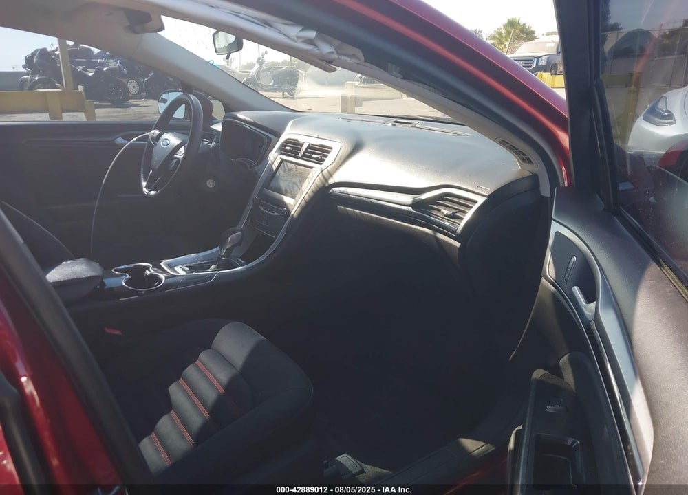 2015 FORD FUSION VIN: 3FA6P0H73FR301870