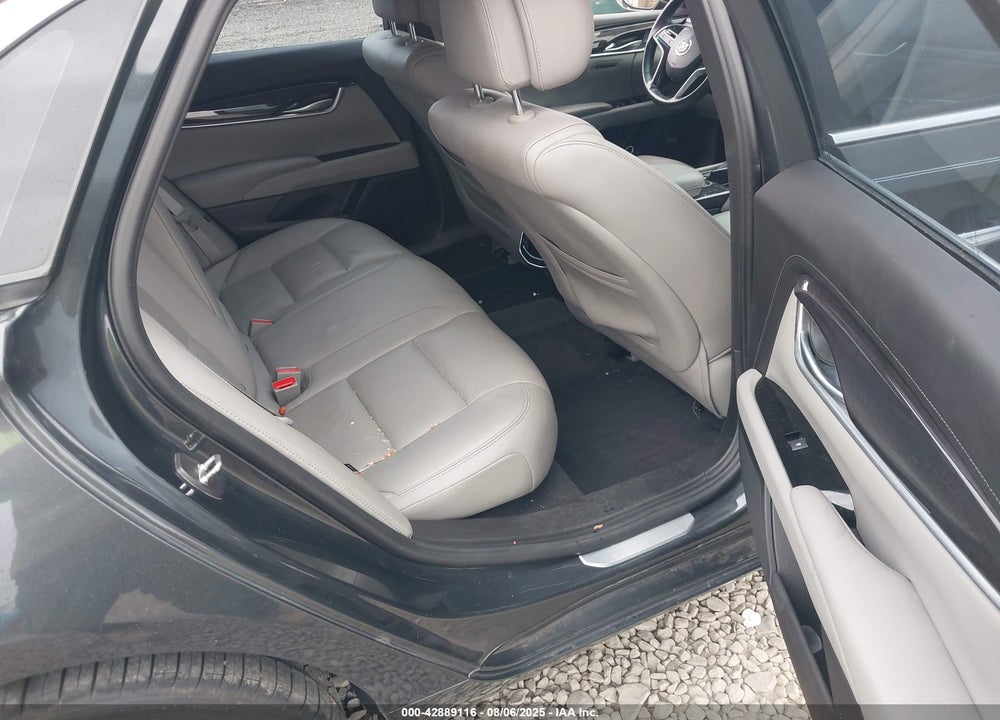 2014 CADILLAC XTS VIN: 2G61M5S31E9129037