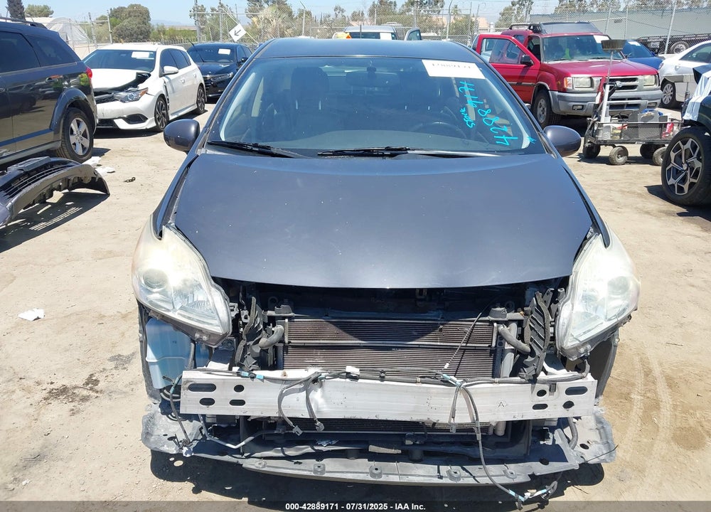 2014 TOYOTA PRIUS VIN: JTDKN3DU6E1736094