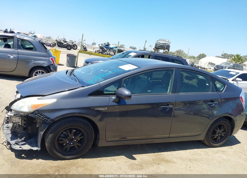 2014 TOYOTA PRIUS VIN: JTDKN3DU6E1736094
