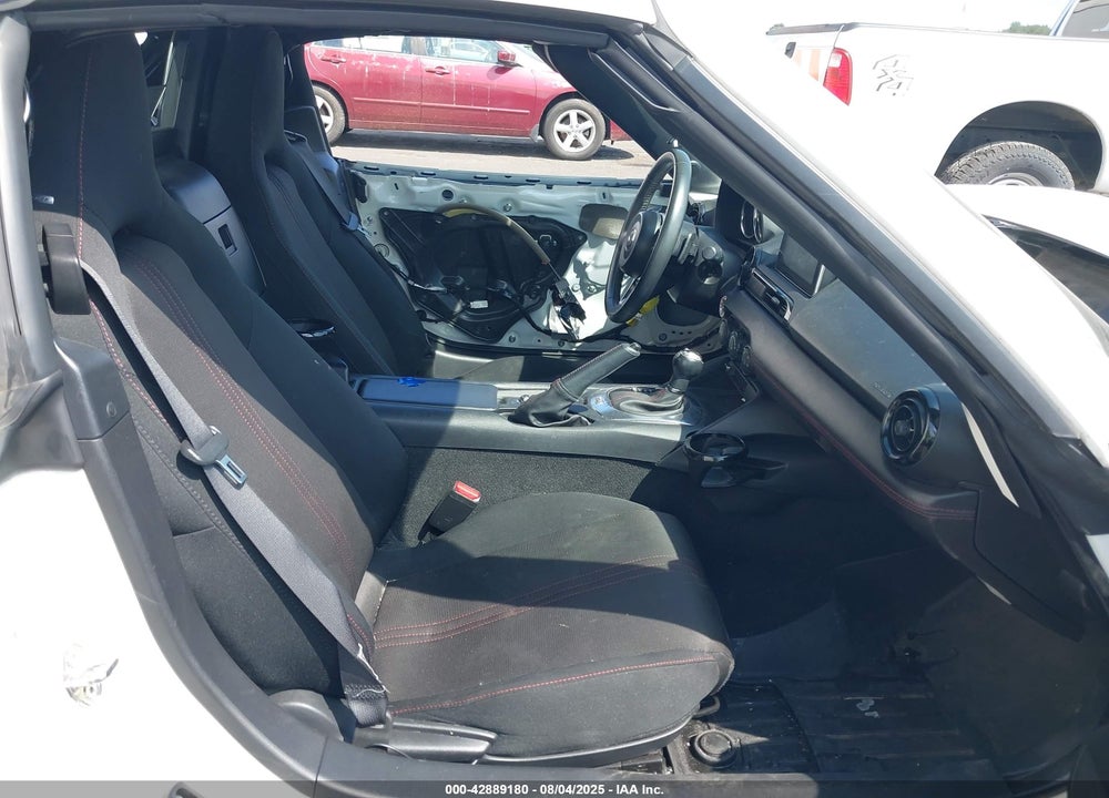 2017 MAZDA MX-5 MIATA VIN: JM1NDAL76H0101967