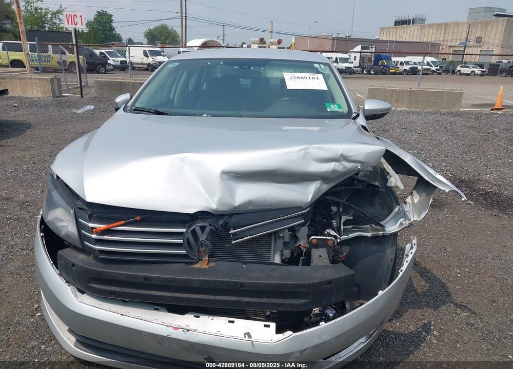 2012 VOLKSWAGEN PASSAT VIN: 1VWBP7A39CC099570