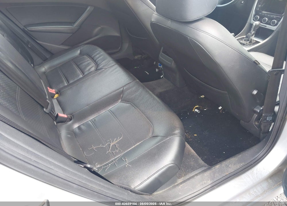 2012 VOLKSWAGEN PASSAT VIN: 1VWBP7A39CC099570