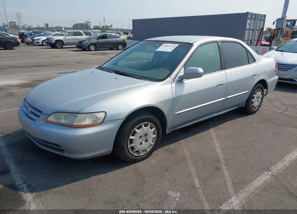 2001 HONDA ACCORD 2.3 LX VIN: 1HGCG66511A024660