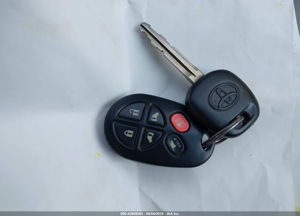2006 TOYOTA SIENNA XLE VIN: 5TDBA22C76S075955