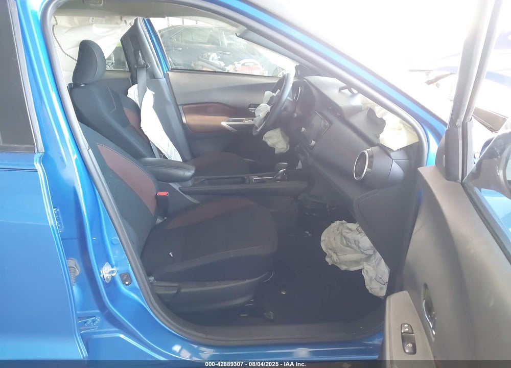 2023 NISSAN KICKS SR XTRONIC CVT VIN: 3N1CP5DV2PL484054