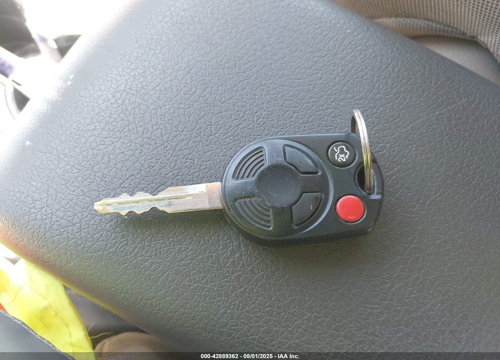 2010 FORD FUSION VIN: 3FAHP0HA5AR155209