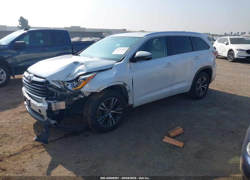 2016 TOYOTA HIGHLANDER XLE V6 VIN: 5TDKKRFH4GS165769