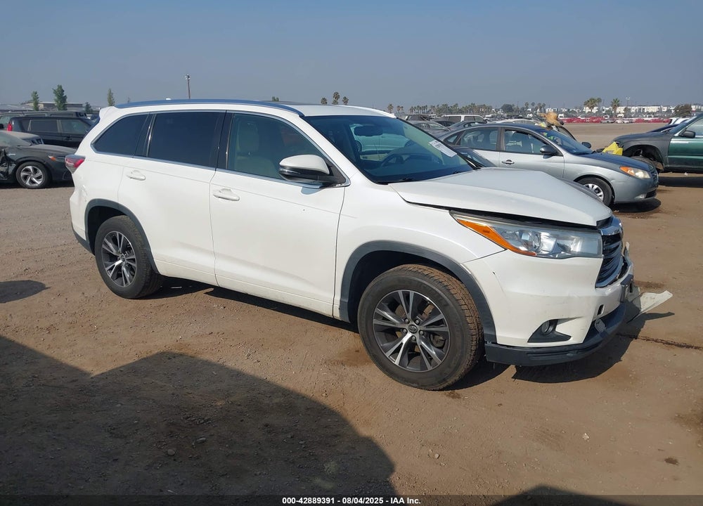 2016 TOYOTA HIGHLANDER XLE V6 VIN: 5TDKKRFH4GS165769
