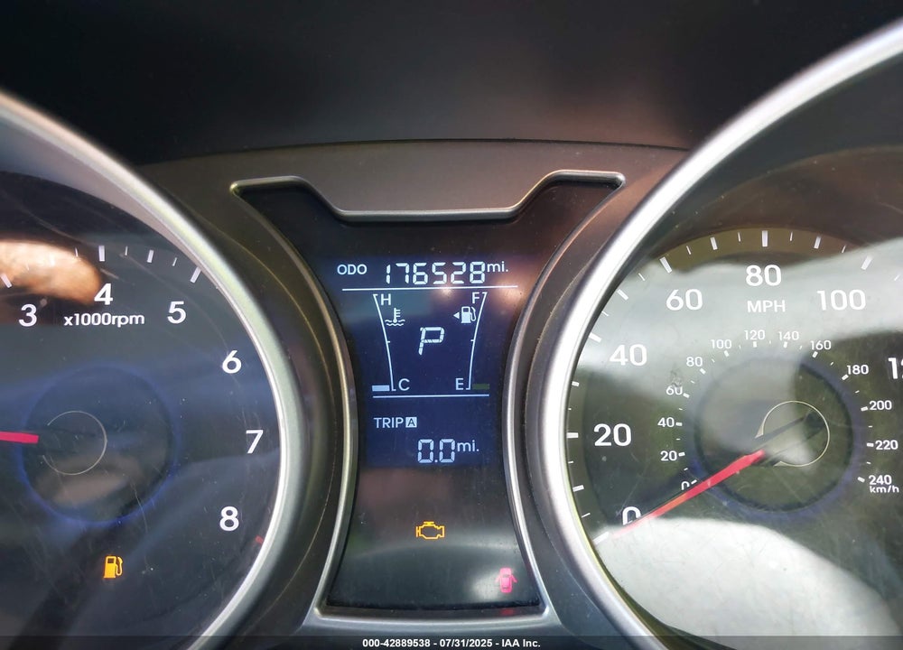 2014 HYUNDAI VELOSTER BASE W/BLACK VIN: KMHTC6ADXEU203420