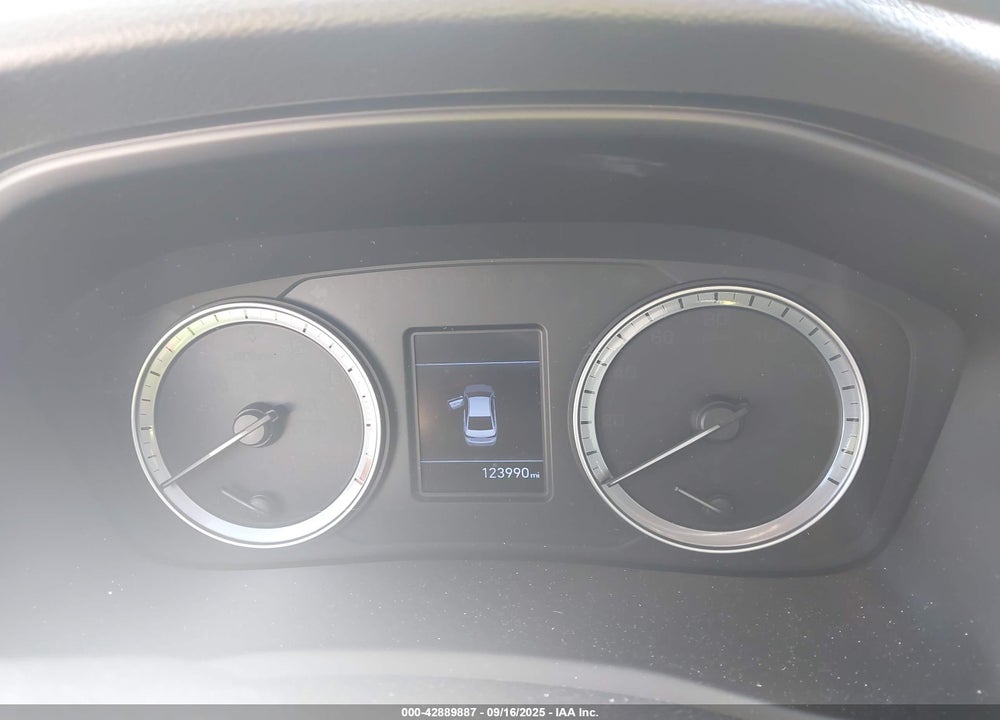 2018 HYUNDAI SONATA VIN: 5NPE24AF1JH597870