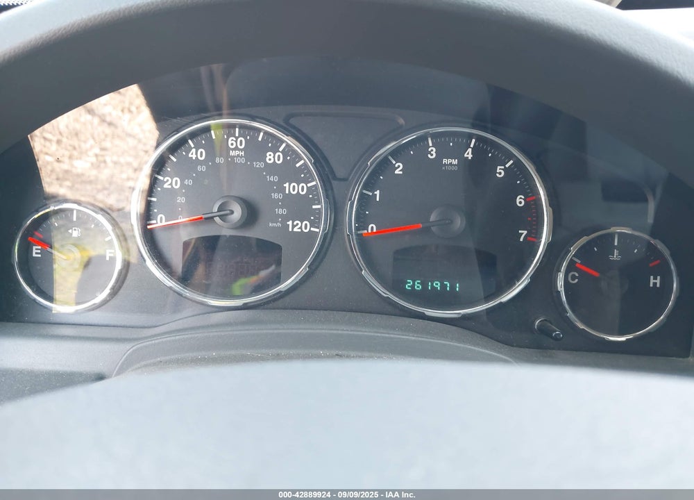 2008 JEEP LIBERTY SPORT VIN: 1J8GN28K08W284619