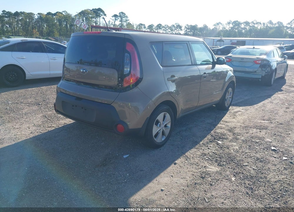 2015 KIA SOUL VIN: KNDJN2A27F7232323
