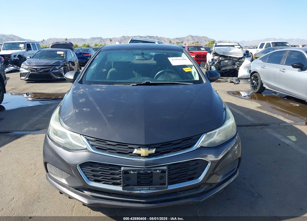 2017 CHEVROLET CRUZE VIN: 1G1BE5SM3H7102685