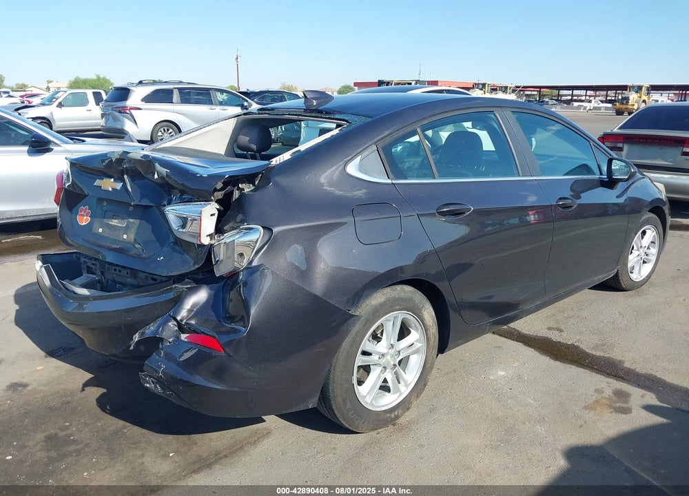 2017 CHEVROLET CRUZE VIN: 1G1BE5SM3H7102685