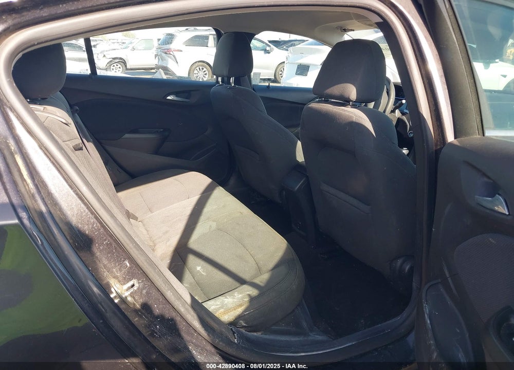 2017 CHEVROLET CRUZE VIN: 1G1BE5SM3H7102685