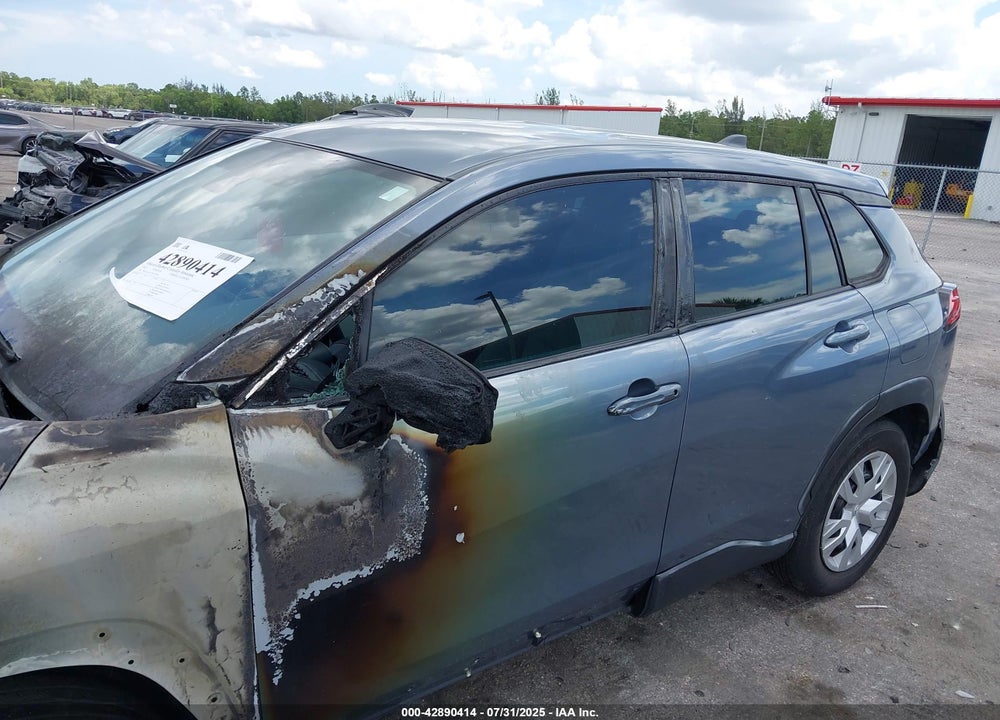2022 TOYOTA COROLLA CROSS VIN: 7MUAAAAG5NV018961