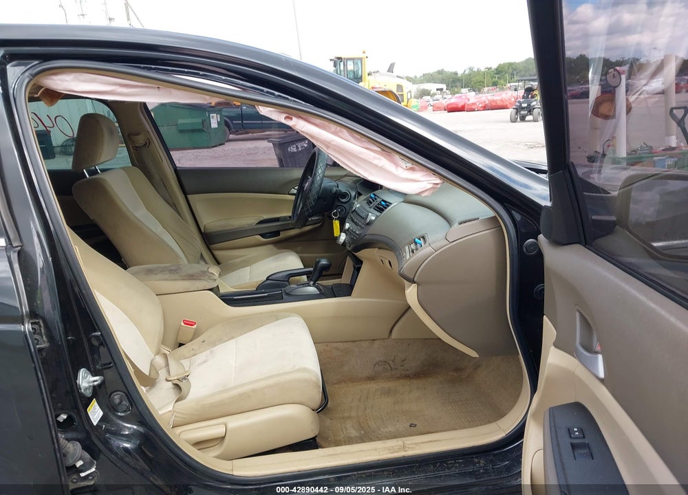 2008 HONDA ACCORD 2.4 LX VIN: 1HGCP26368A163684
