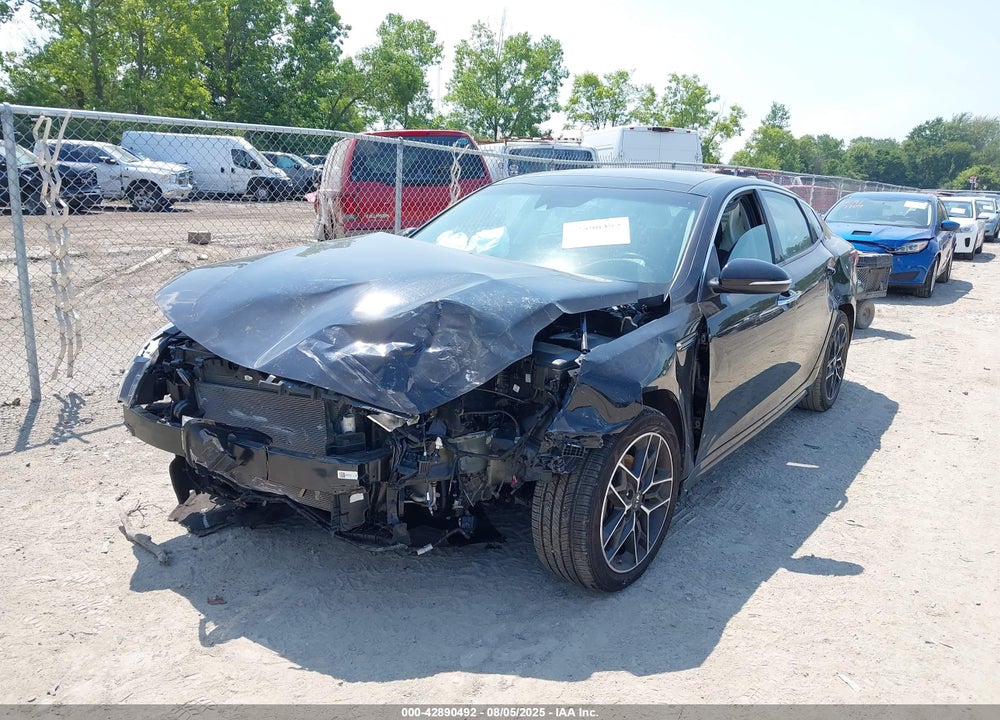 2020 KIA OPTIMA VIN: 5XXGT4L36LG428838