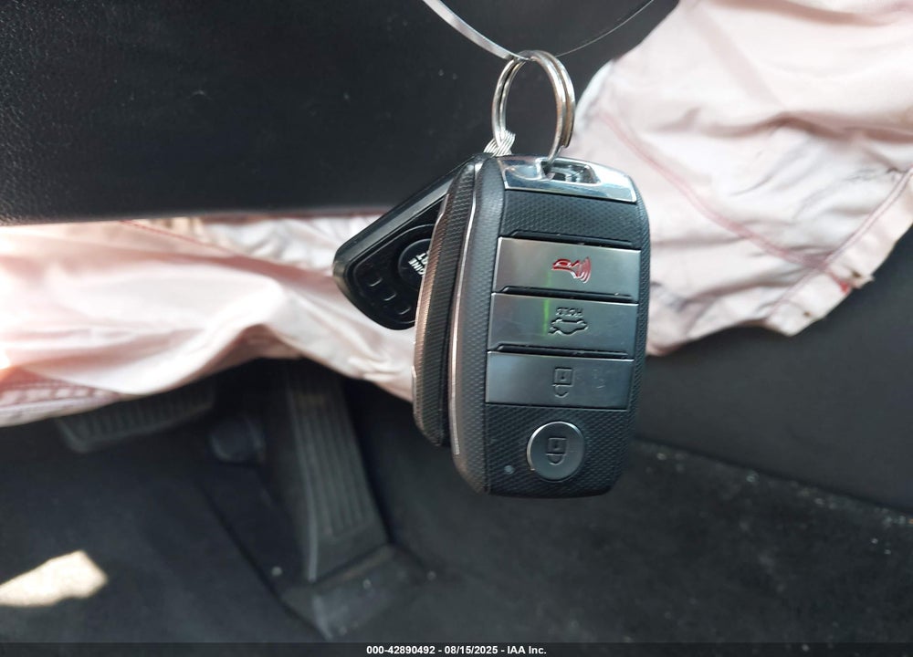 2020 KIA OPTIMA VIN: 5XXGT4L36LG428838