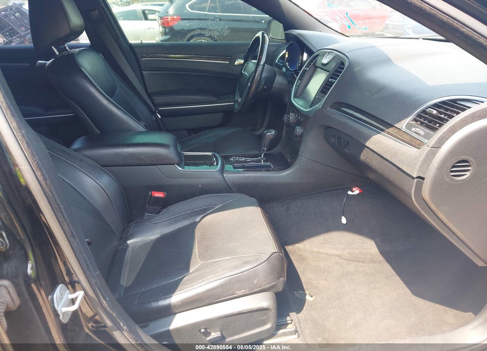 2013 CHRYSLER 300 VIN: 2C3CCAET5DH650381