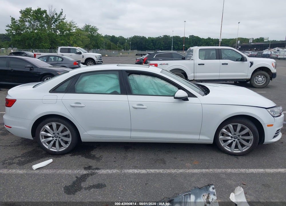 2017 AUDI A4 2.0T PREMIUM VIN: WAUANAF45HN023811