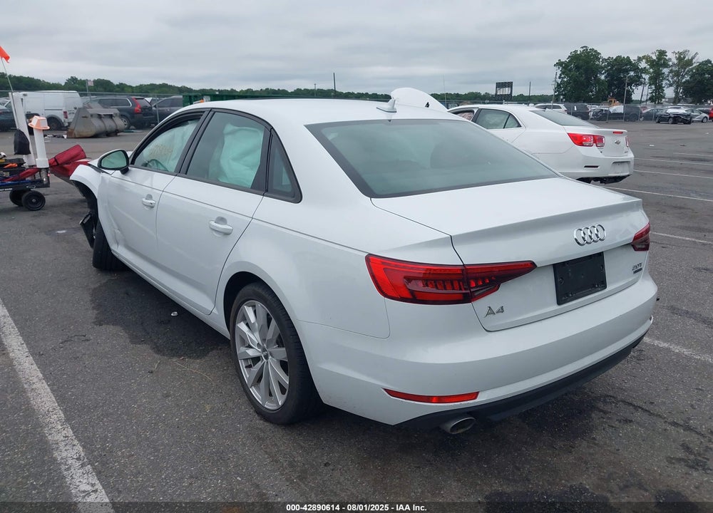 2017 AUDI A4 2.0T PREMIUM VIN: WAUANAF45HN023811