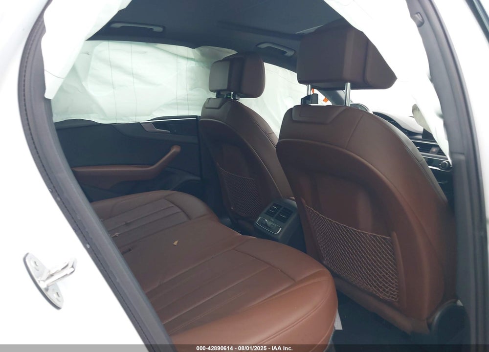 2017 AUDI A4 2.0T PREMIUM VIN: WAUANAF45HN023811
