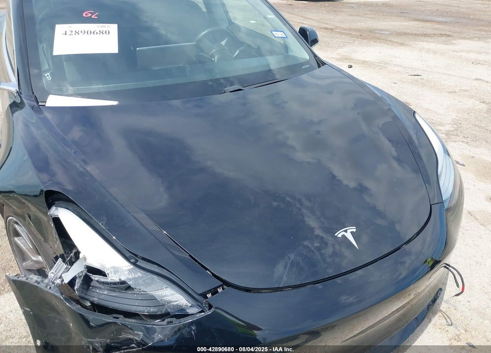 2018 TESLA MODEL 3 VIN: 5YJ3E1EB8JF084649