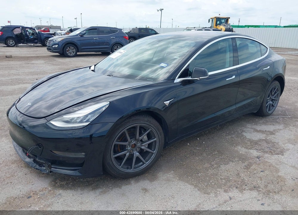 2018 TESLA MODEL 3 VIN: 5YJ3E1EB8JF084649