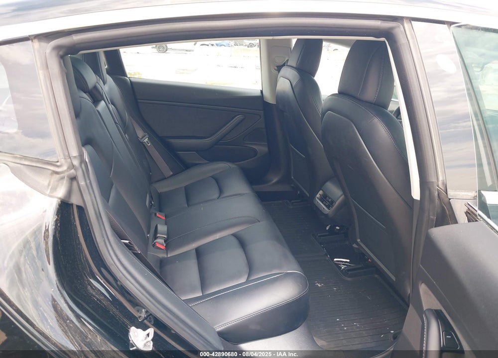 2018 TESLA MODEL 3 VIN: 5YJ3E1EB8JF084649