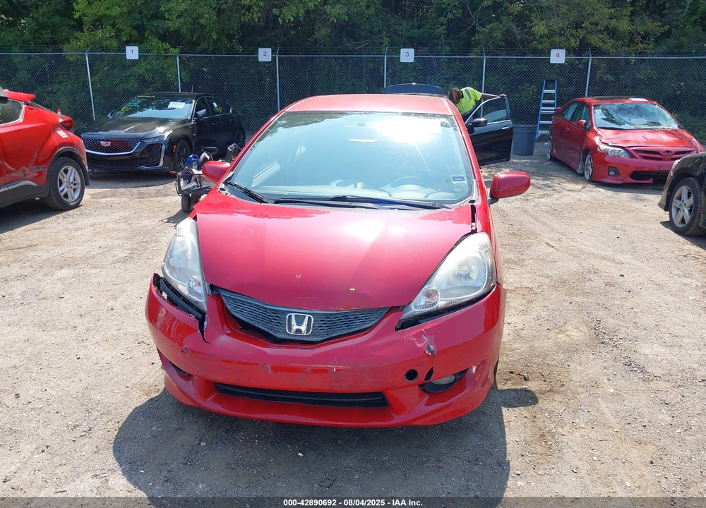 2009 HONDA FIT VIN: JHMGE88609C006110