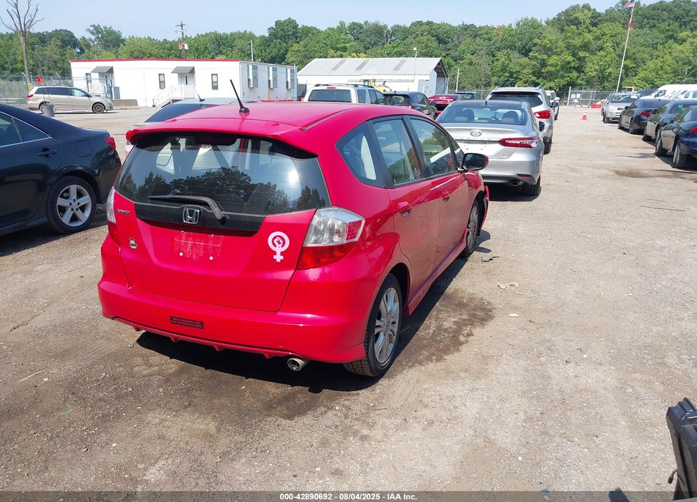 2009 HONDA FIT VIN: JHMGE88609C006110