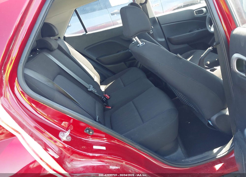 2020 HYUNDAI VENUE VIN: KMHRB8A37LU044126